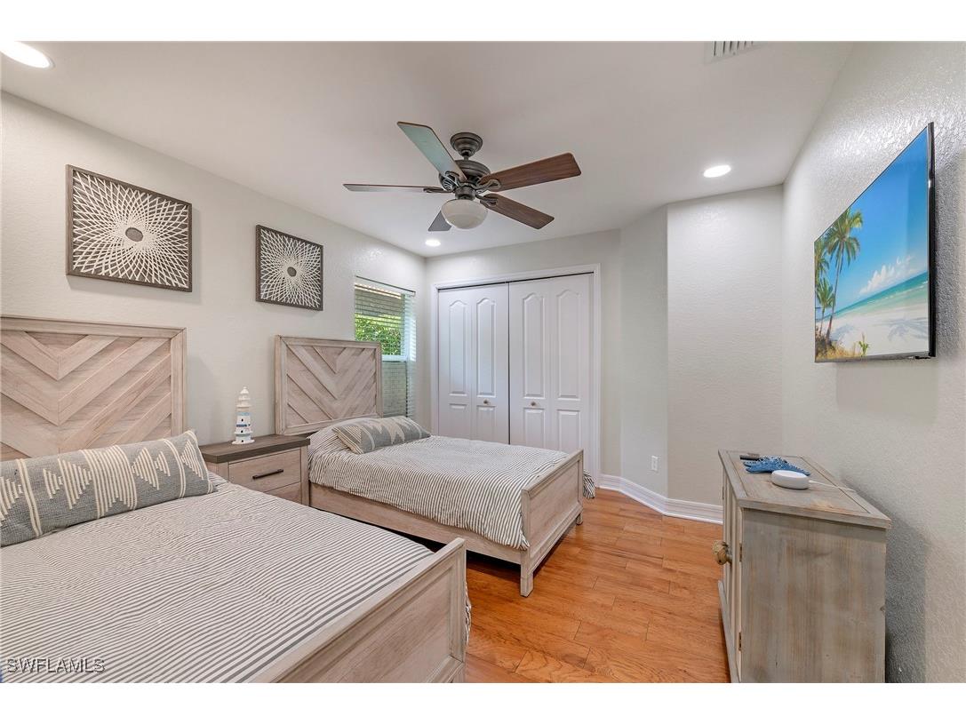 1020 Tivoli Lane Naples FL 34104 225083342 image20