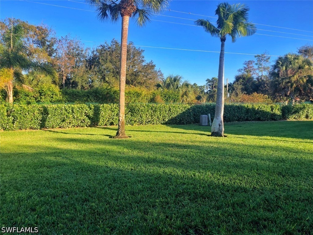 10201 Regent Circle Naples FL 34109 226015360 image27