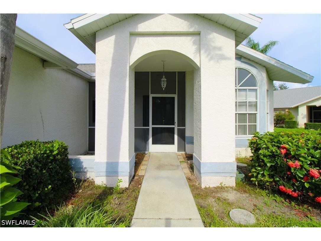 10201 Regent Circle Naples FL 34109 226015360 image3