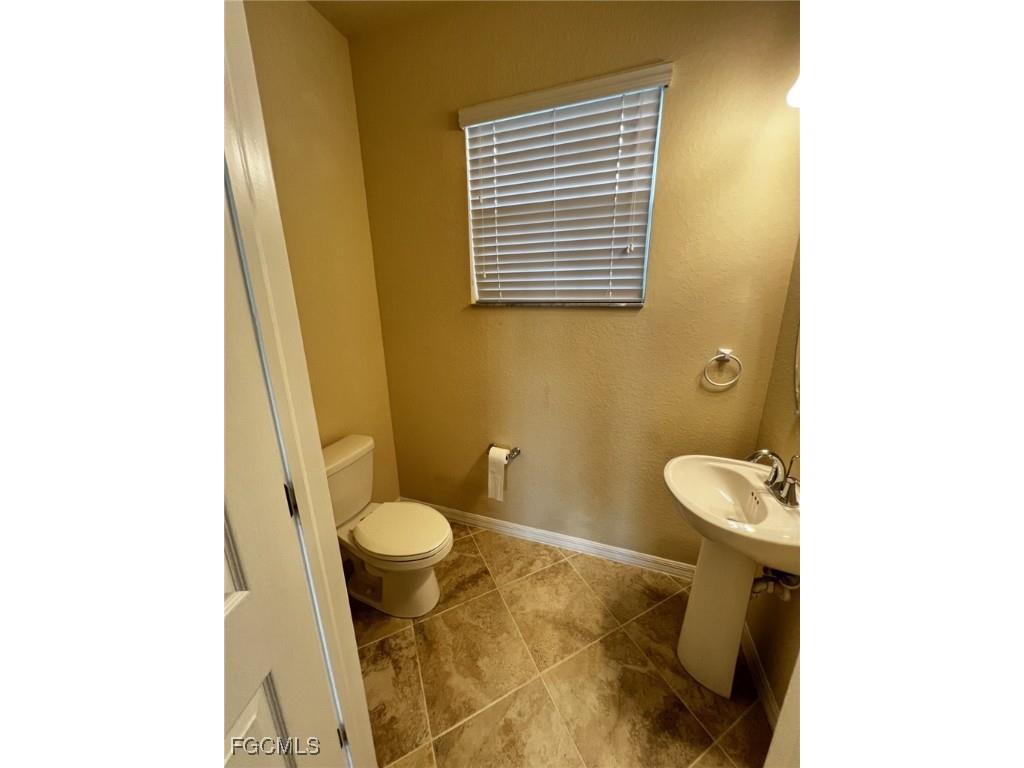 10201 Via Colomba Circle Fort Myers FL 33966 2025016084 image7