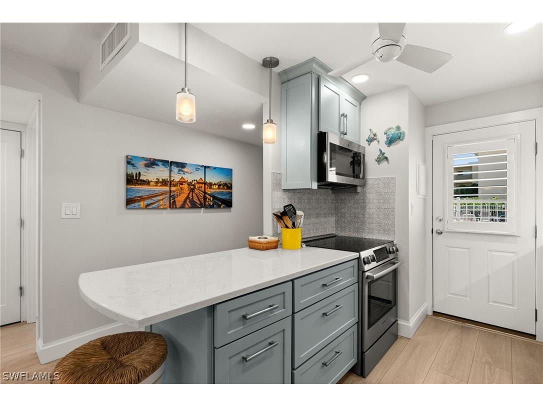 1021 3rd Street S #108 Naples FL 34102 226011700 image5