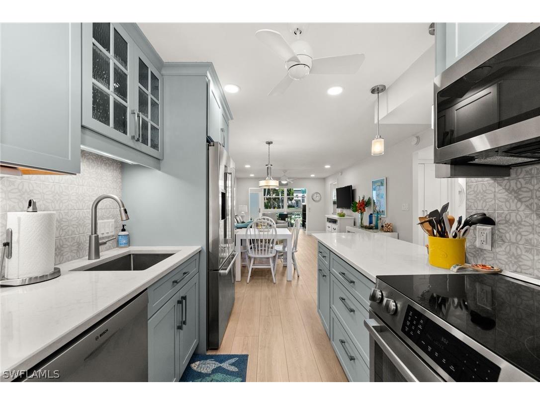 1021 3rd Street S #108 Naples FL 34102 226011700 image6