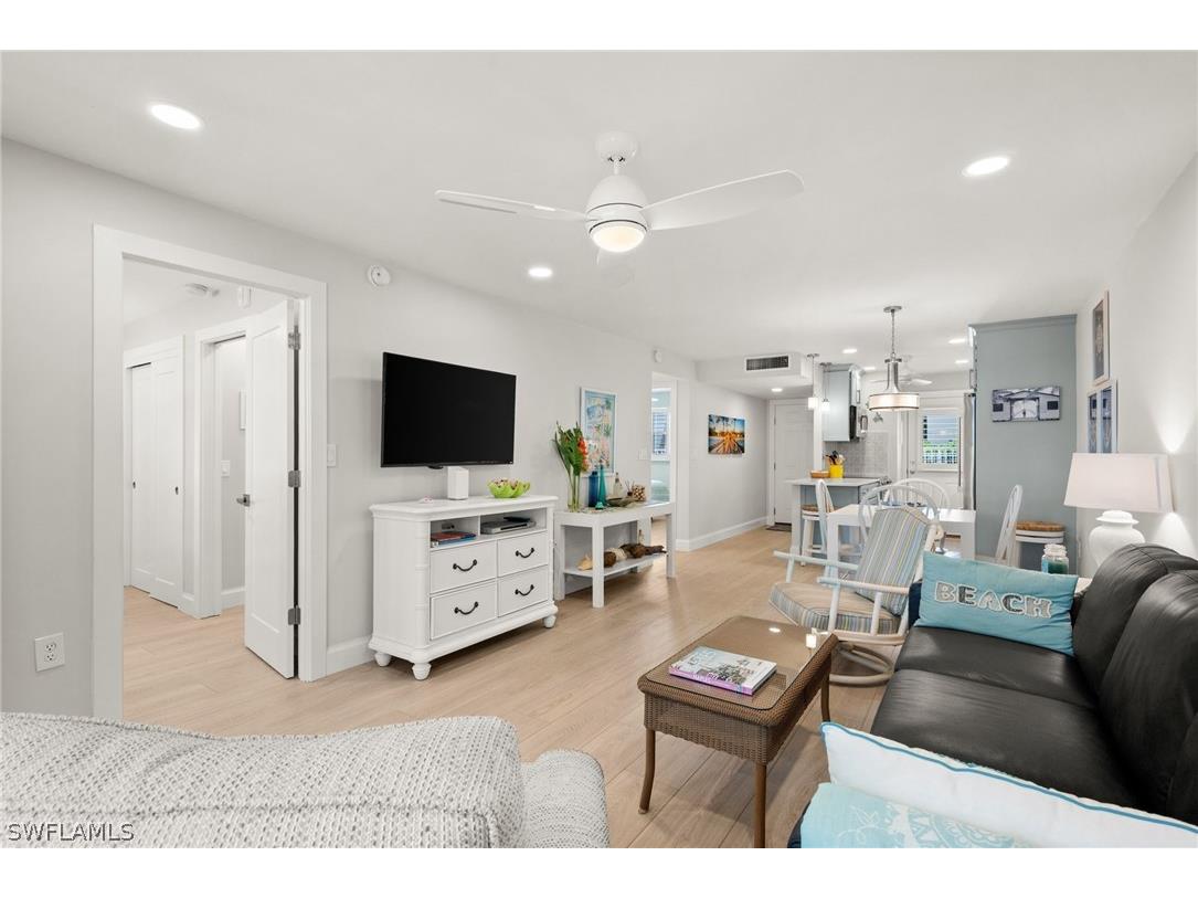 1021 3rd Street S #108 Naples FL 34102 226011700 image9