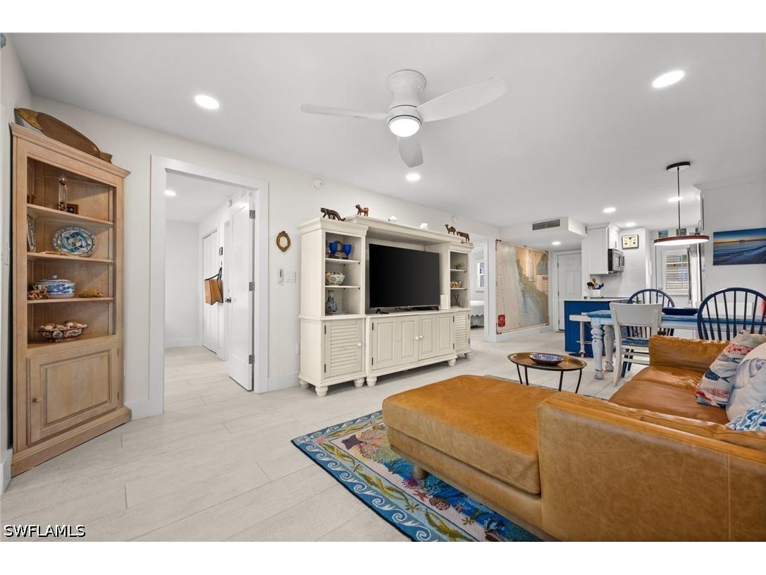 1021 3rd Street S #112 Naples FL 34102 226014110 image12