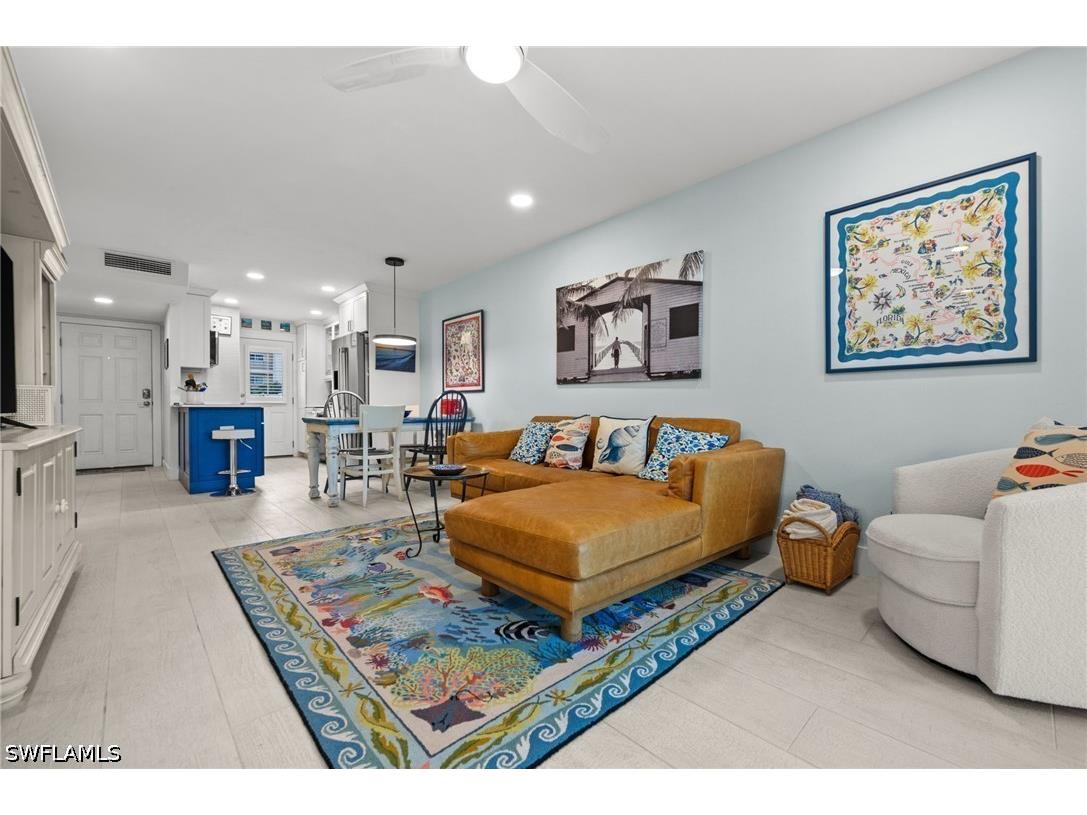 1021 3rd Street S #112 Naples FL 34102 226014110 image14