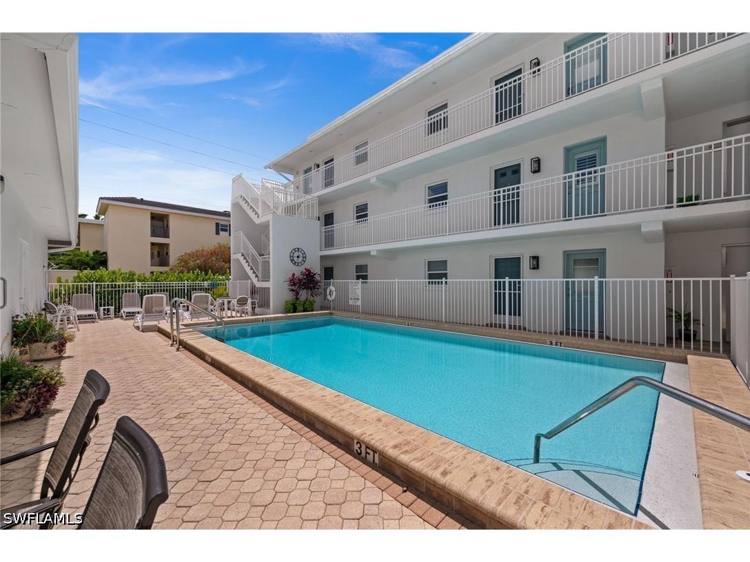 1021 3rd Street S #112 Naples FL 34102 226014110 image26