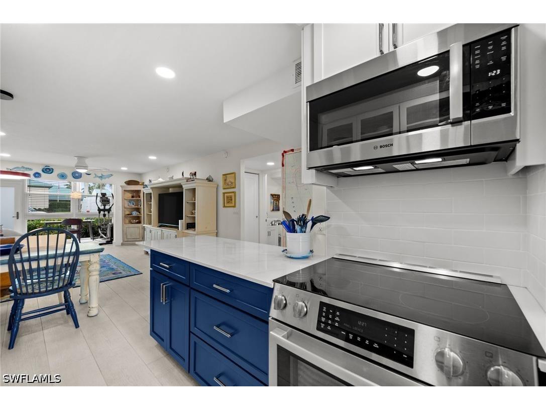 1021 3rd Street S #112 Naples FL 34102 226014110 image7