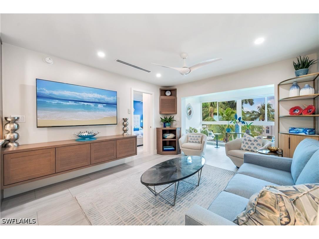1021 3rd Street S #310 Naples FL 34102 226020925 image3