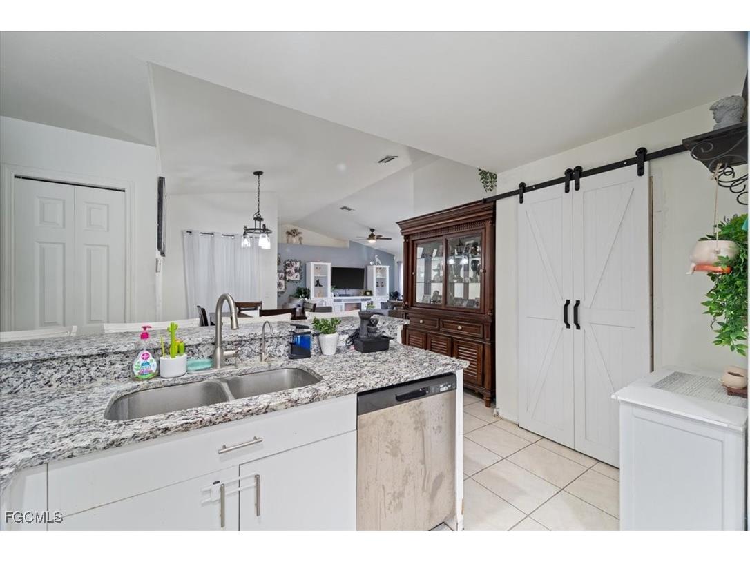 1021 Alvin Avenue Lehigh Acres FL 33971 2025012468 image29