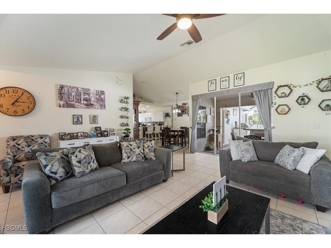 1021 Alvin Avenue Lehigh Acres FL 33971 2025012468 image6