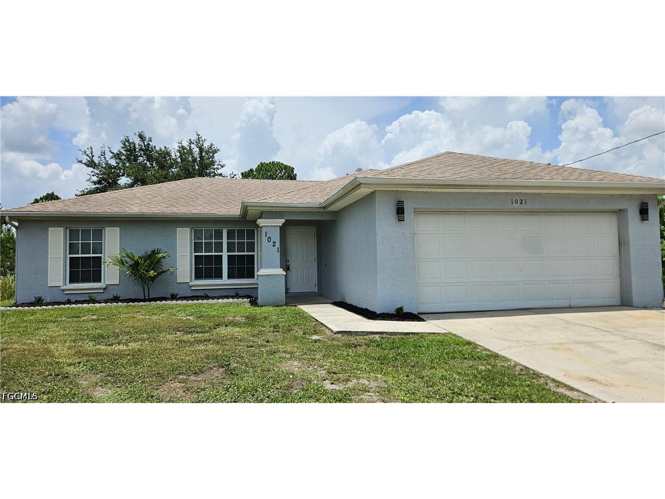 1021 Berwick Street Lehigh Acres FL 33974 2026028073 image1