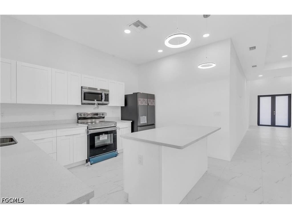 1021 Chiquita Boulevard N Cape Coral FL 33993 2026021469 image11