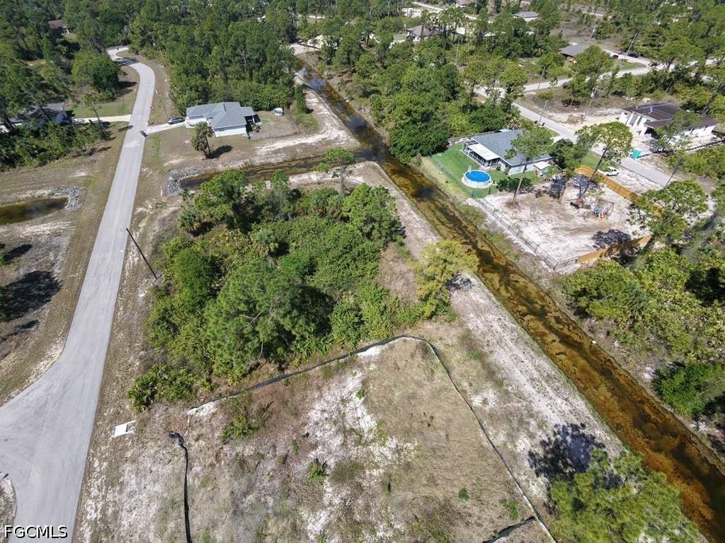 1021 Kaye Street E Lehigh Acres FL 33974 2026013145 image5