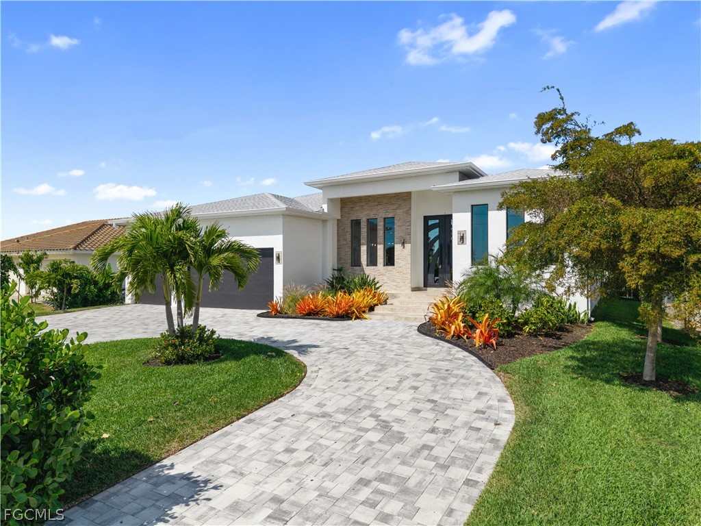 1021 Lucerne Avenue Cape Coral FL 33904 2026010850 image3