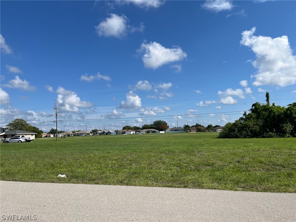 1021 NE 8th Street Cape Coral FL 33909 224027105 image1