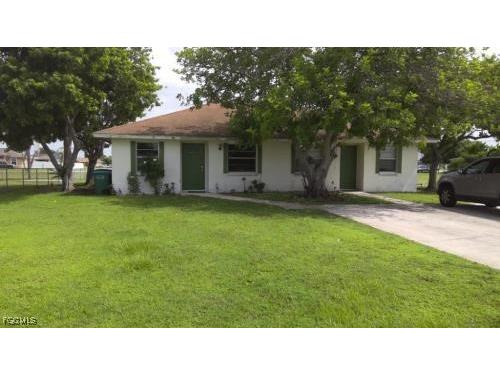1021 NE 8th Terrace Cape Coral FL 33909 2025012336 image1