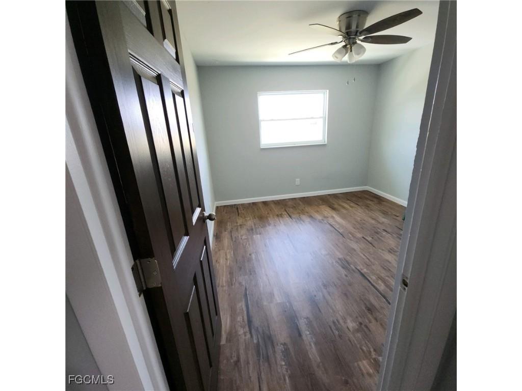 1021 NE 8th Terrace Cape Coral FL 33909 2025012336 image5