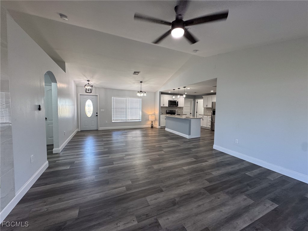 1021 NW 10th Avenue Cape Coral FL 33993 2025018251 image5