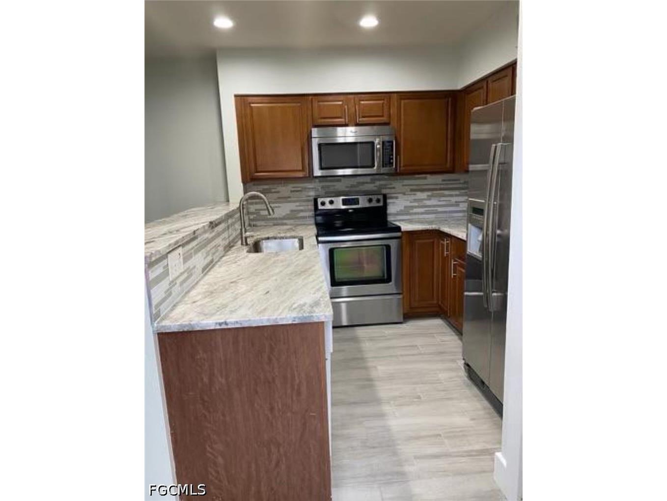 1021 SE 8th Terrace #C Cape Coral FL 33990 2026020923 image3