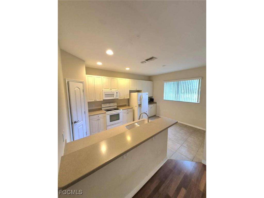 10210 Tin Maple Drive #133 Estero FL 33928 2025006131 image5
