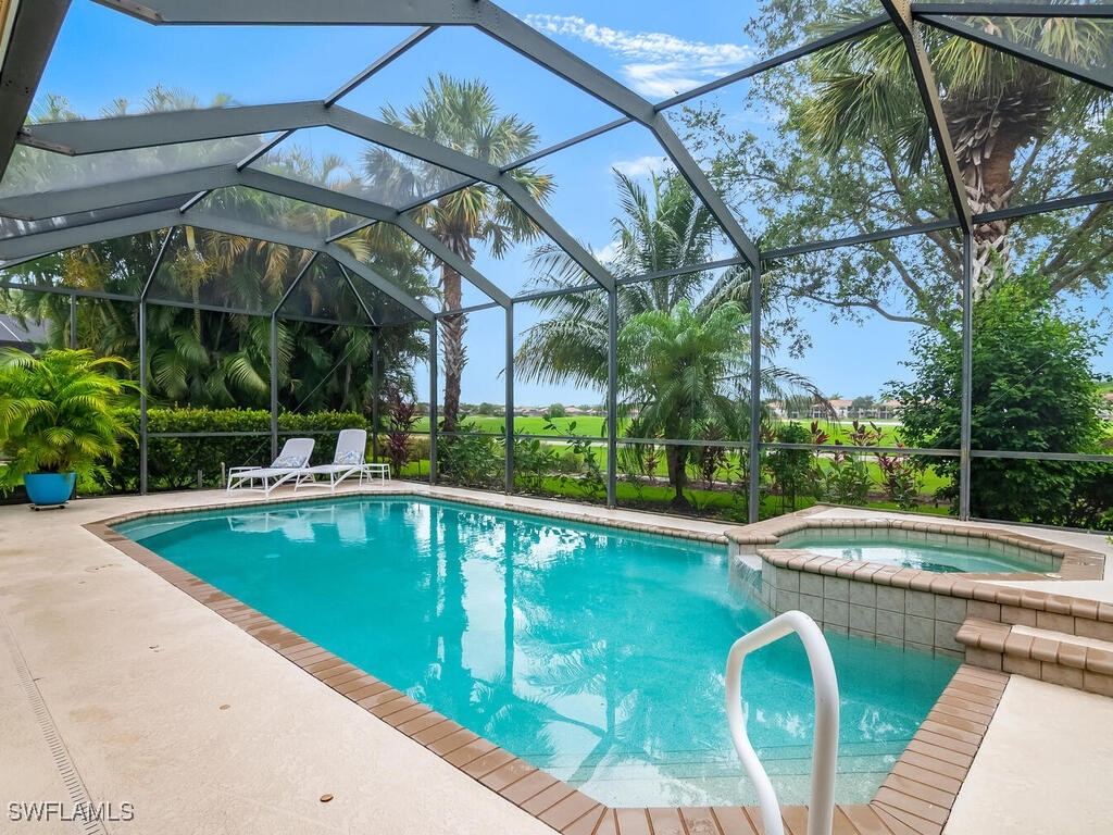 10212 Gator Bay Court Naples FL 34120 225075696 image1