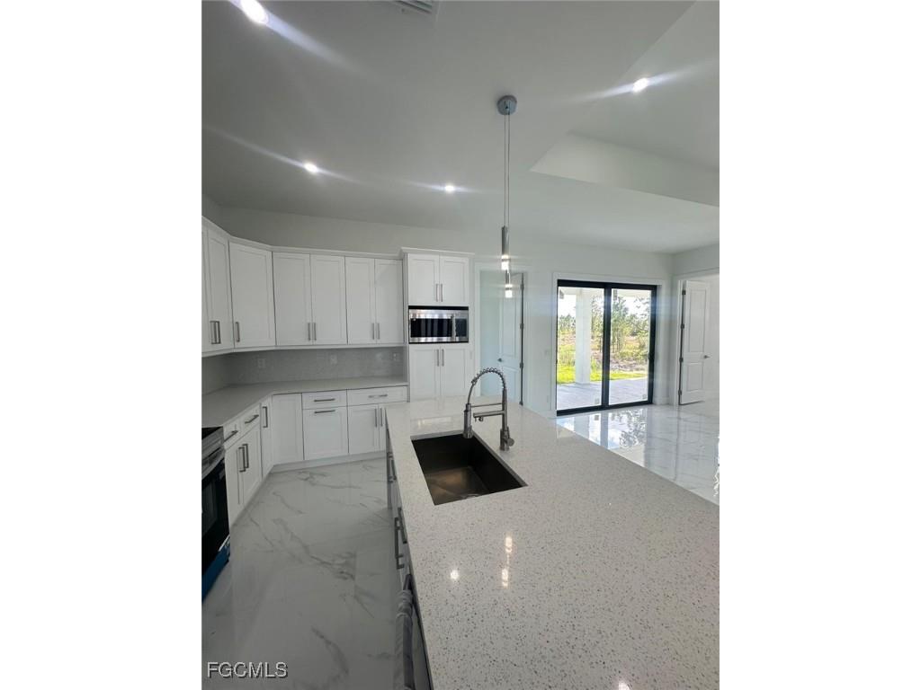 1022 Candlelight Drive Lehigh Acres FL 33974 2025005779 image12