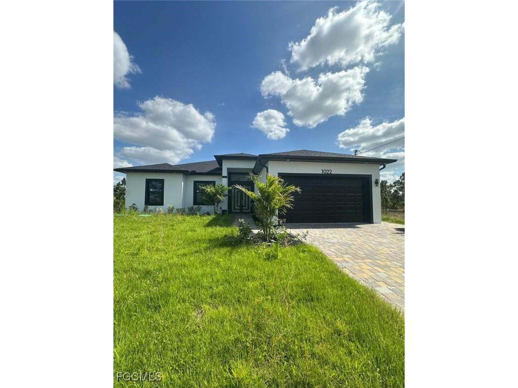 1022 Candlelight Drive Lehigh Acres FL 33974 2025005779 image3