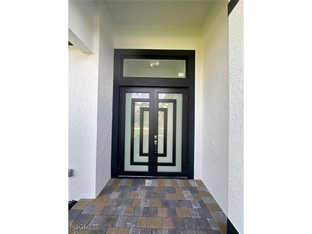 1022 Candlelight Drive Lehigh Acres FL 33974 2025013683 image4