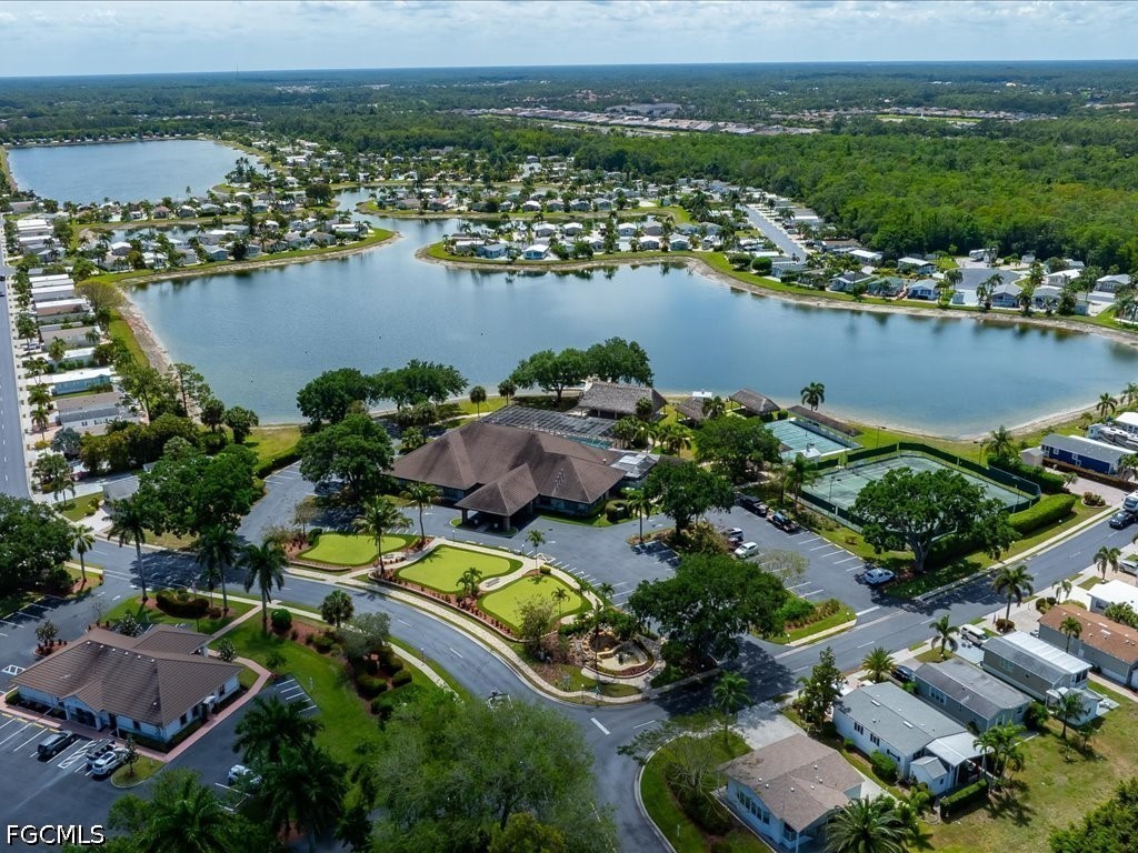 1022 Crystal Lake Drive Naples FL 34120 2026018988 image8