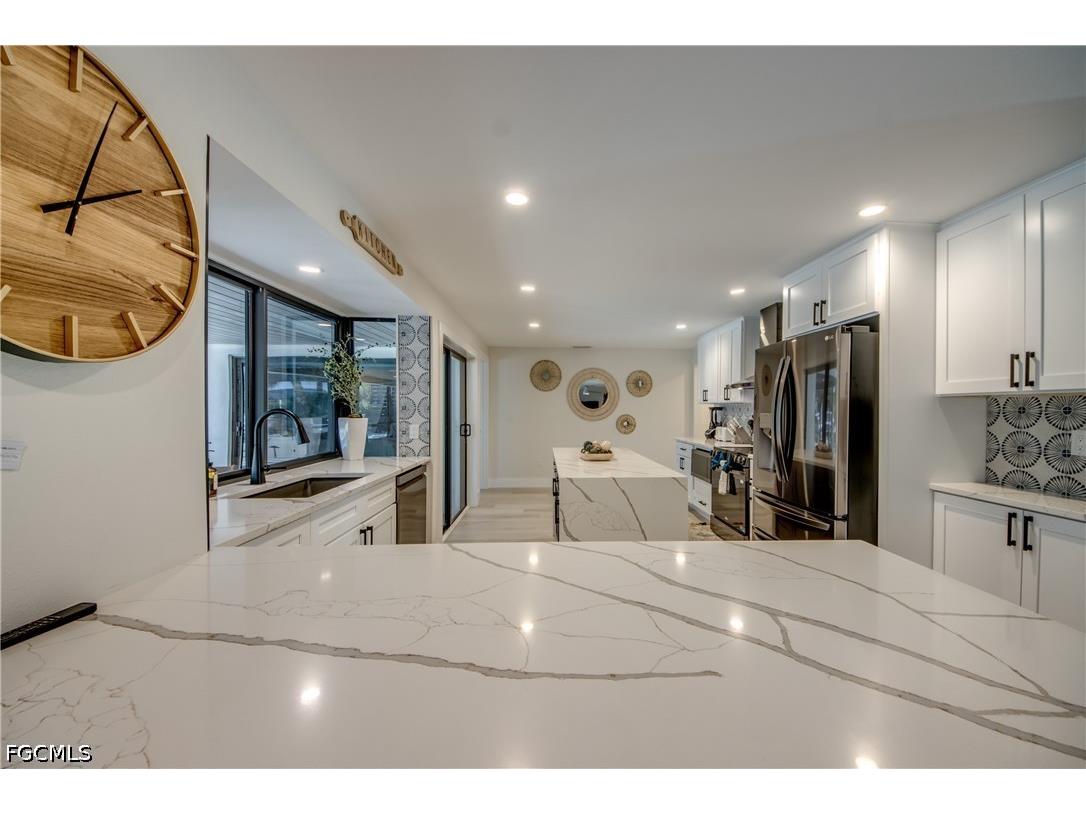 1022 Lindgren Boulevard Sanibel FL 33957 2026020138 image11