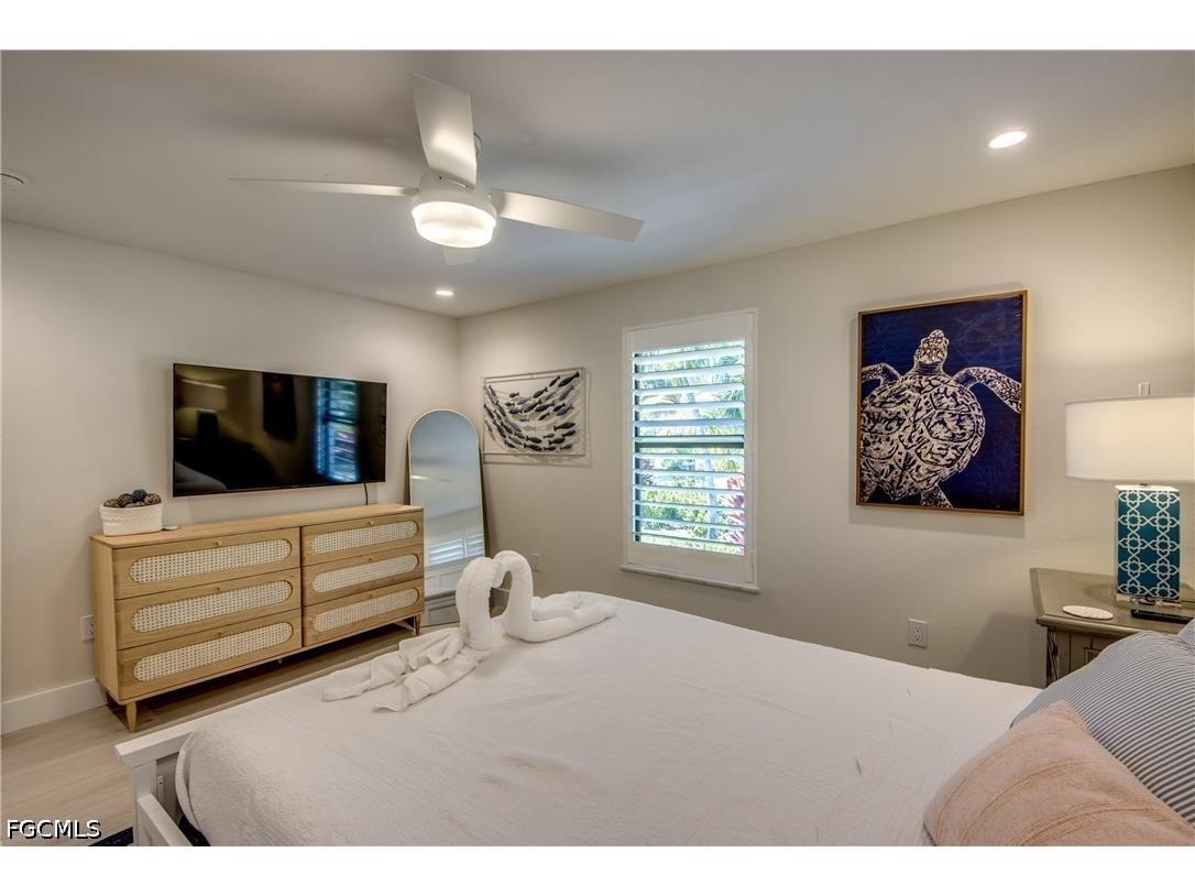 1022 Lindgren Boulevard Sanibel FL 33957 2026020138 image23