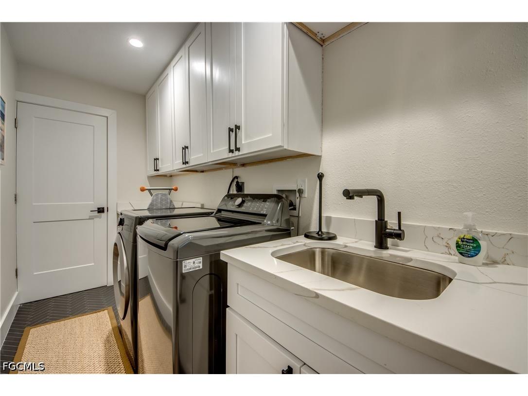 1022 Lindgren Boulevard Sanibel FL 33957 2026020138 image29