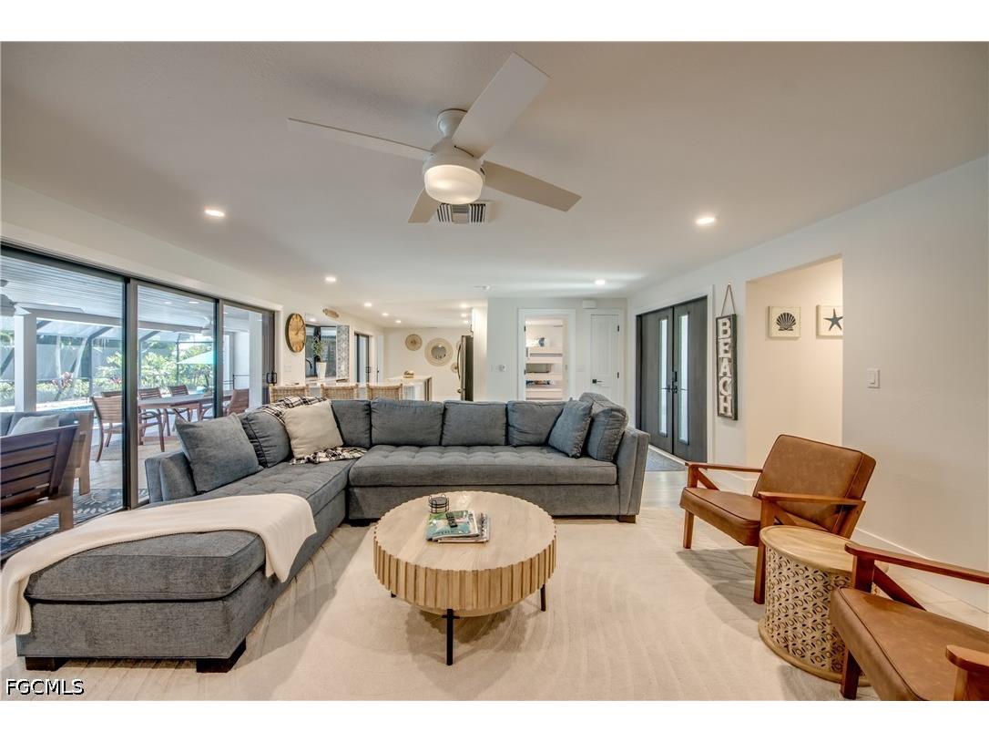 1022 Lindgren Boulevard Sanibel FL 33957 2026020138 image8