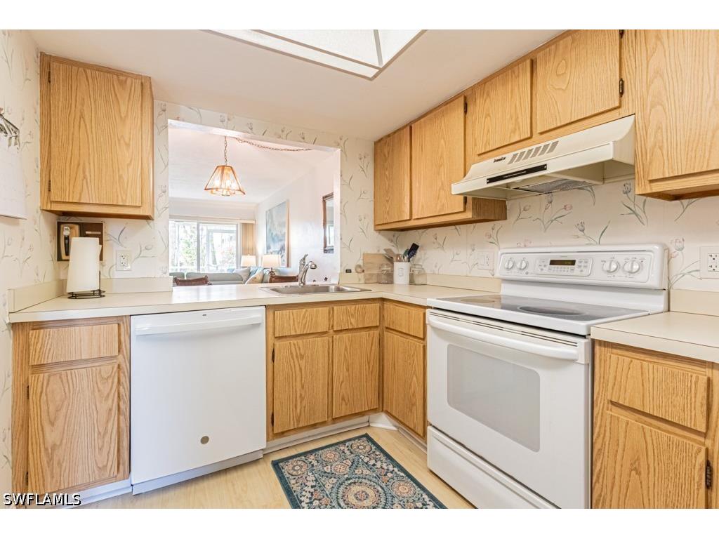 1022 Manatee Road #D107 Naples FL 34114 226018583 image19