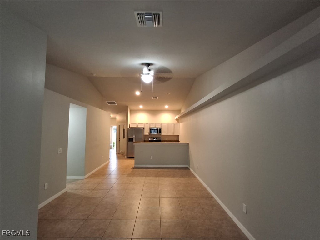 1022 NE 8th Place Cape Coral FL 33909 2025006951 image4