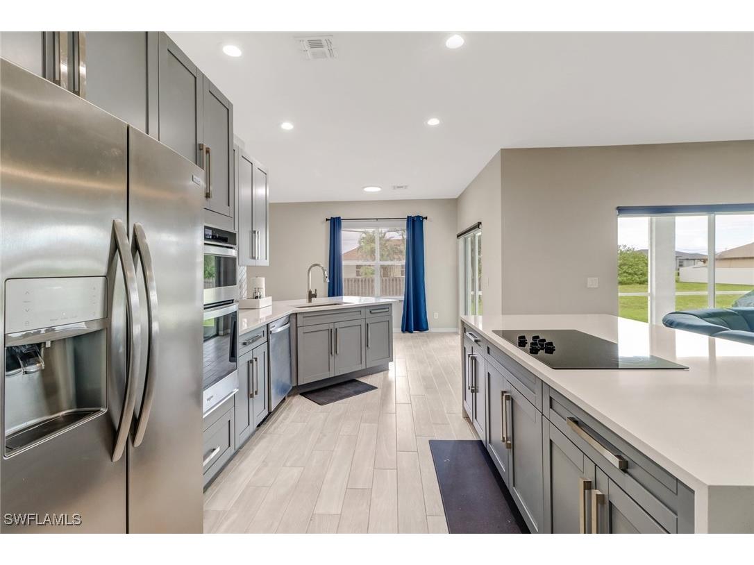 1022 Nelson Road N Cape Coral FL 33993 225066390 image1