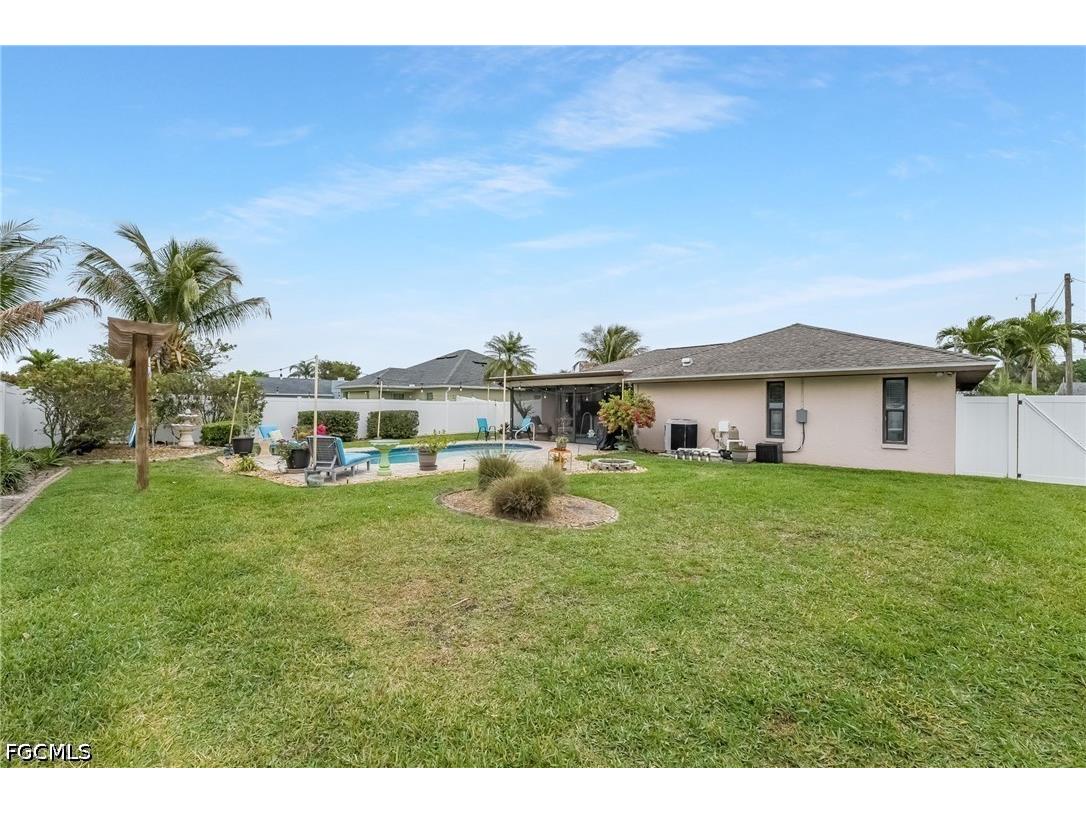 1022 SE 17th Avenue Cape Coral FL 33990 2026014662 image42