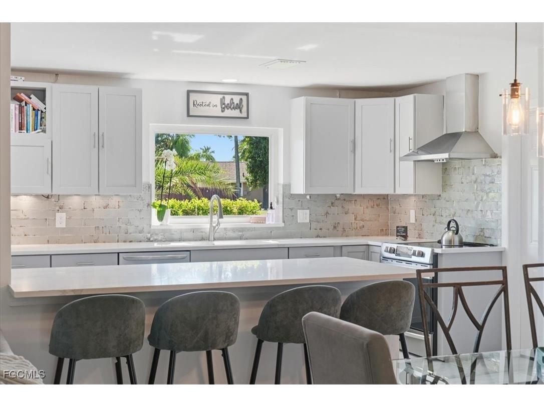 1023 El Valle Avenue Fort Myers FL 33919 2025021858 image11