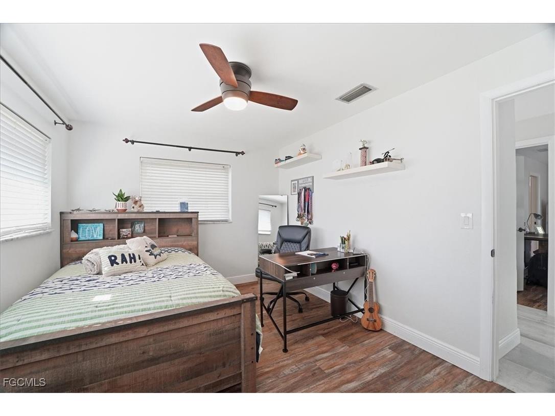 1023 El Valle Avenue Fort Myers FL 33919 2025021858 image26