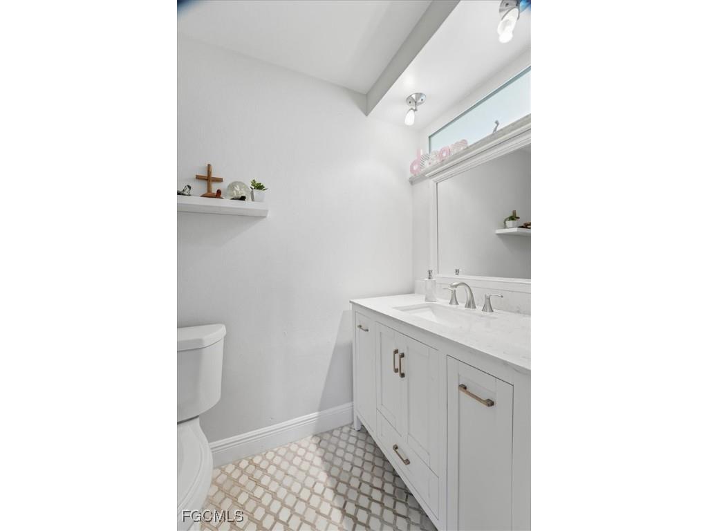 1023 El Valle Avenue Fort Myers FL 33919 2025021858 image32
