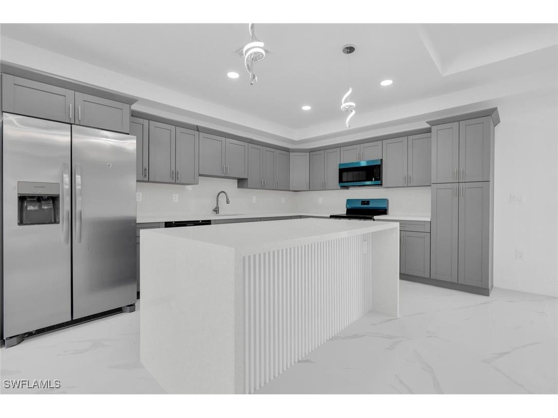 1023 Pilgrim Street E Lehigh Acres FL 33974 226000618 image4