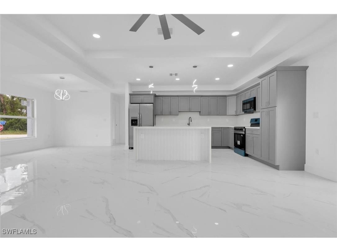 1023 Pilgrim Street E Lehigh Acres FL 33974 226000618 image8