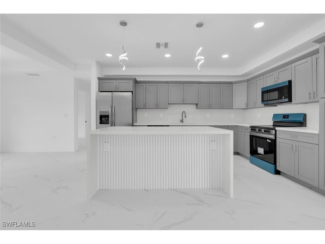 1023 Pilgrim Street E Lehigh Acres FL 33974 226000618 image9