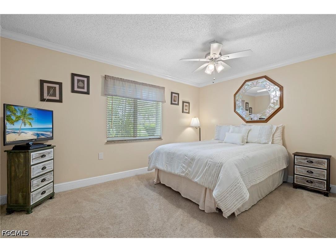 1023 SE 15th Street Cape Coral FL 33990 2026026996 image15