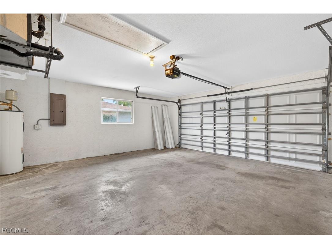 1023 SE 18th Avenue Cape Coral FL 33990 2026012822 image20