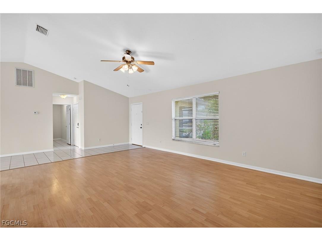 1023 SE 18th Avenue Cape Coral FL 33990 2026012822 image3