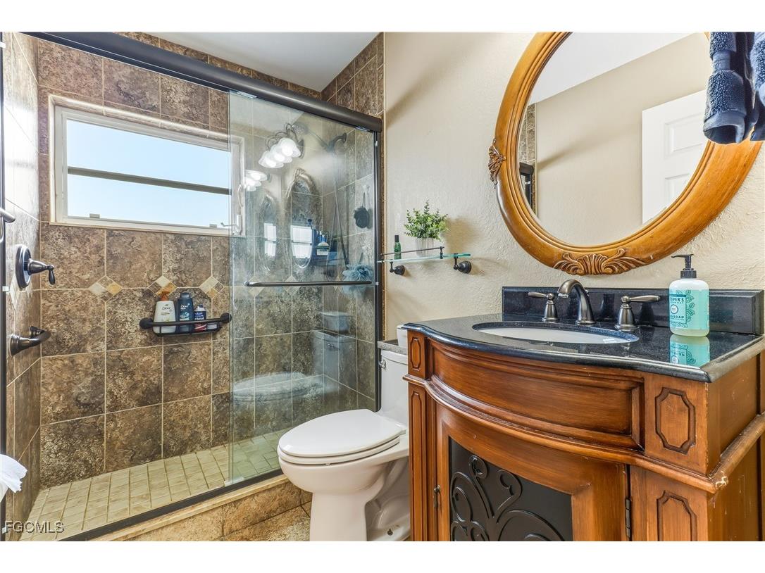 1023 SE 4th Street Cape Coral FL 33990 2026006334 image25