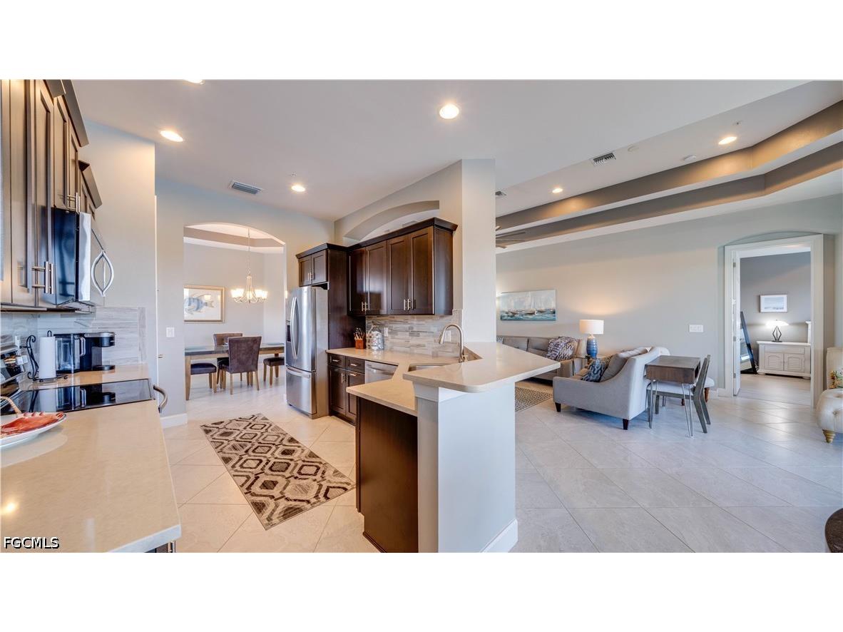10230 Glastonbury Circle #202 Fort Myers FL 33913 2026026030 image8