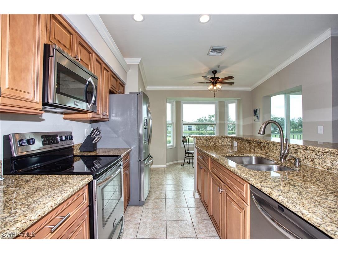 10230 Washingtonia Palm Way #1924 Fort Myers FL 33966 223075320 image1