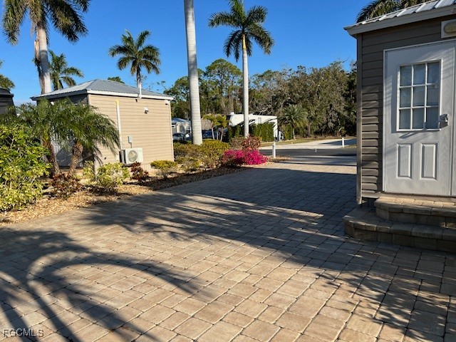 10232 Meadow Beauty Trail Fort Myers FL 33905 2025003286 image5